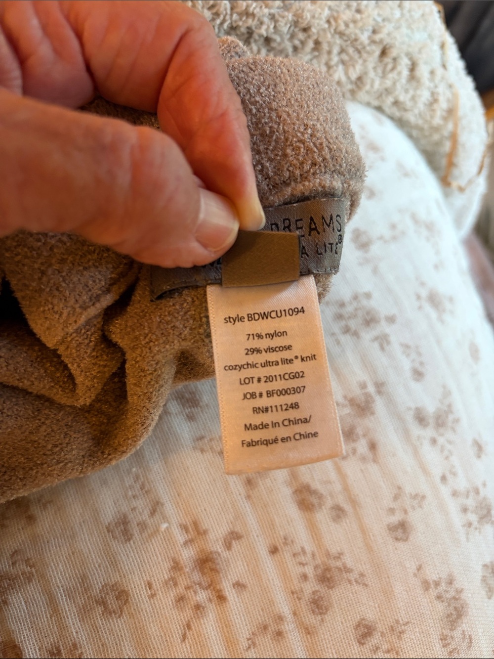 Barefoot Dreams Taupe Sweatshirt and Pants/Cozy Pajama Set - Picture 12 of 17